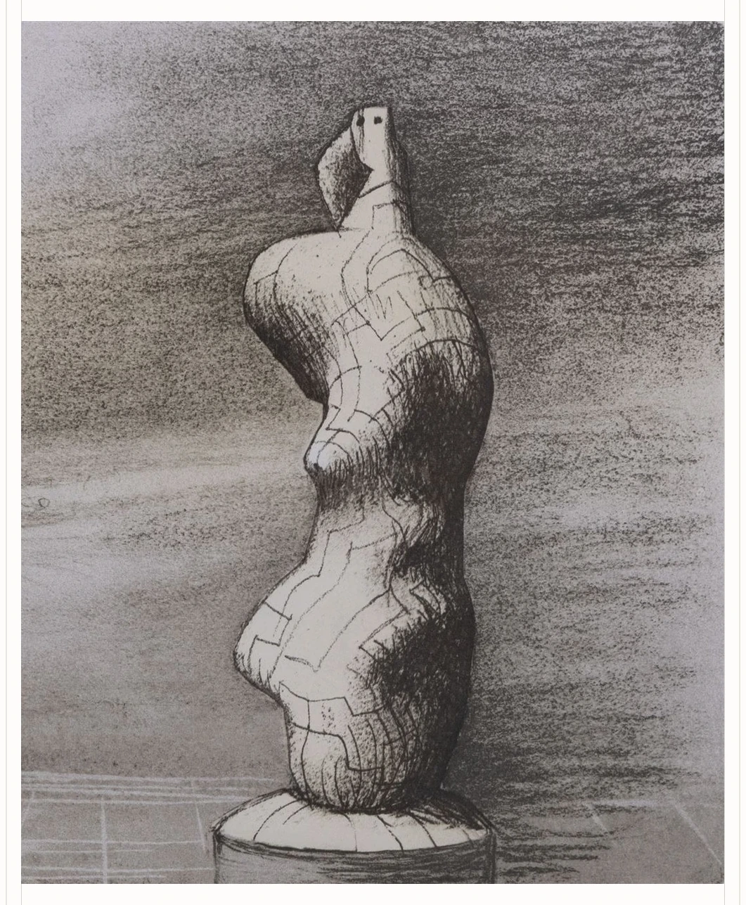 Monochrome study of a sculptural figure